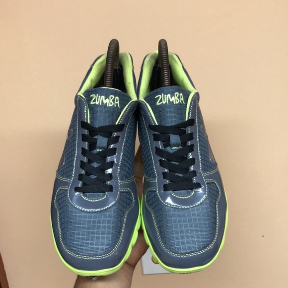 ZUMBA Z-Kickz 2 Women’s Low Top Work Out Sneakers “Grey Green” - Picture 12 of 17
